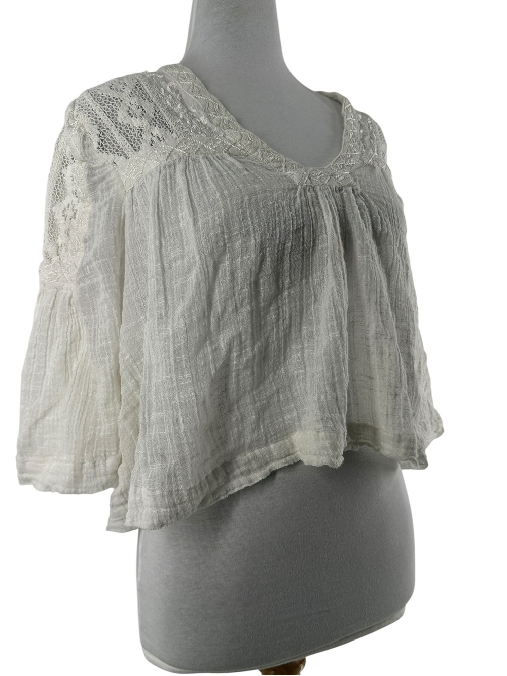 Free People Cream Crochet Lace Knit Top gauzey flowy boho festival sz xs